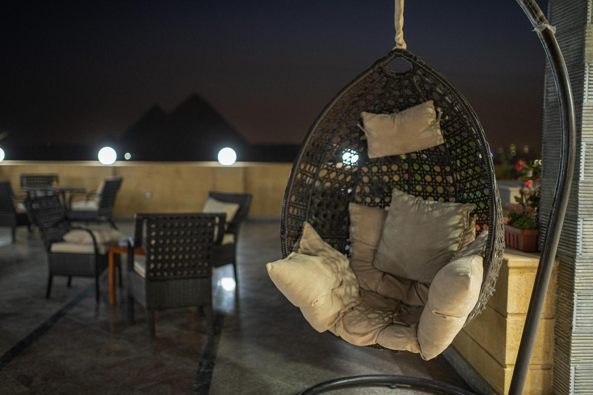 Gardenia Pyramids view inn Nazlet el-Sîsi Exteriör bild